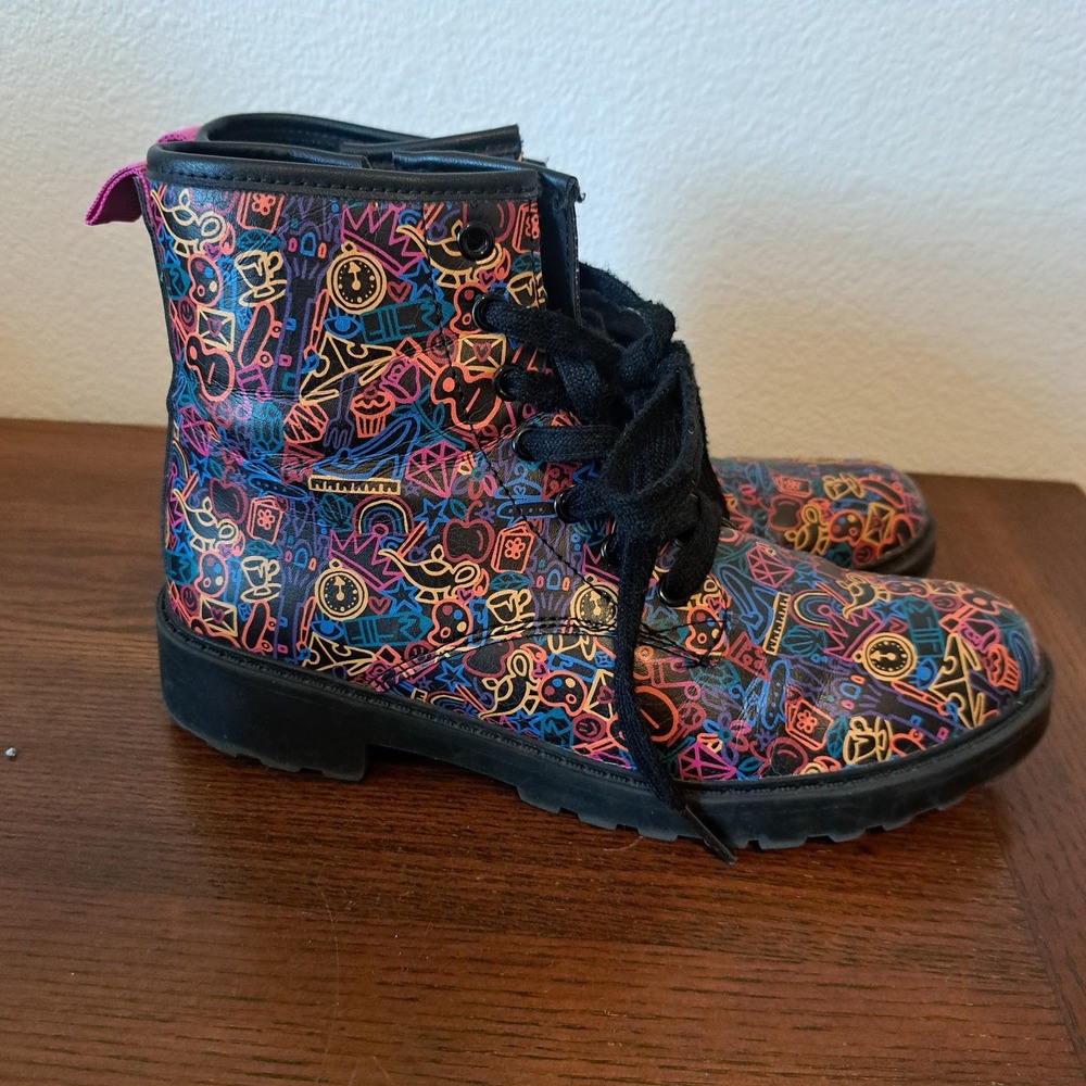 Disney Princess Geox Respira Girl Power Neon Doodle Combat Boots Black Size 4